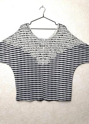 Футболка батал кофточка белая в чёрную полоску трикотаж спинка кружевная вставка женская