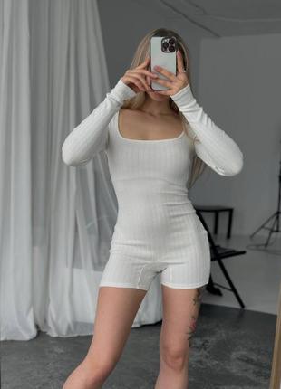 Комбінезон жіночий