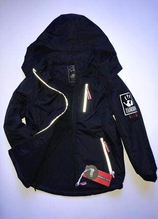 Стильна куртка демисезонна р. 134-140-146