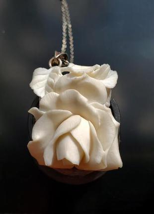 Тендітний авторський кулон біла троянда, україна