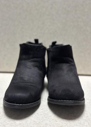 Замшеві черевики