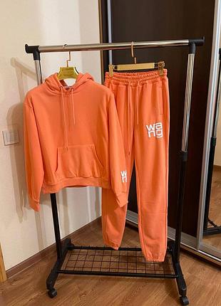 Костюм у стилі wang