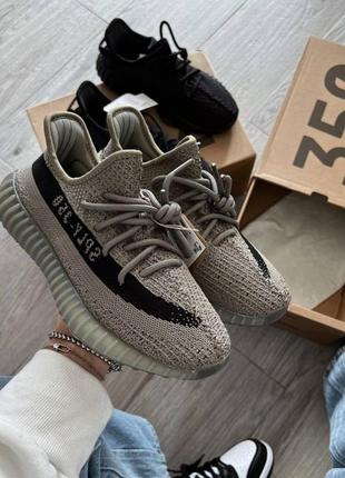 Кросівки в стилі yeezy топ фабрика білі беж мокко сірі1 фото