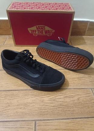 Кеды vans

низкие  vn0a3wmavnd1 old skool comfycush classic black/black оригинал original7 фото