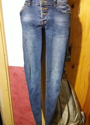 Джинси слім