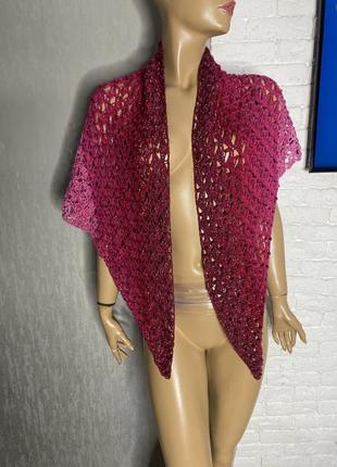 Ажурна в’язана хустина хустка