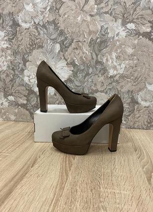 Twin-set 37 р туфлі туфли каблуки