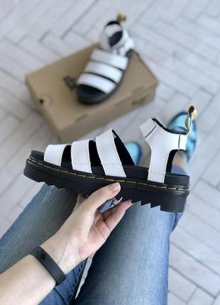 Женские босоножки dr. martens sandals2 фото