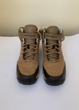 Женские кроссовки, теплые бежевые ботинки new balance, р. 38-39, стелька 25 см2 фото
