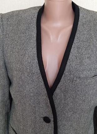 Стильний жіночий піджак3 фото