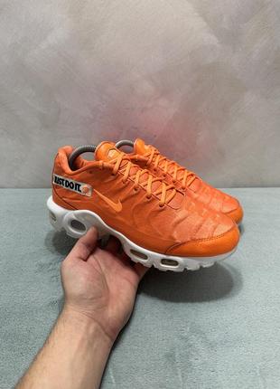 Nike air max plus just do it pack orange кроссовки, оригинал2 фото