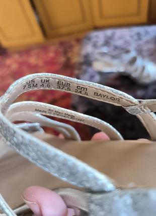 Босоніжки жіночі3 фото