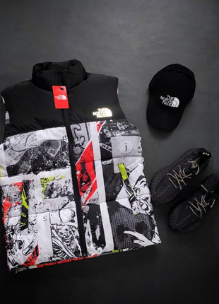 Жилетка в стиле The North Face цветной принт  м-26890