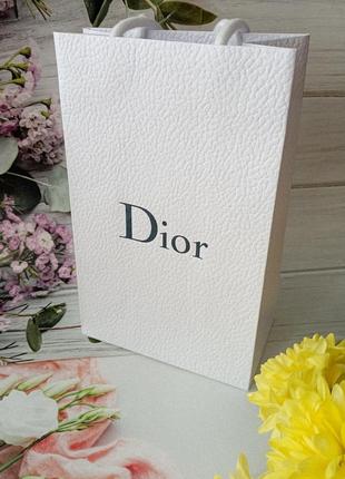 Оригінальний подарунковий пакет dior