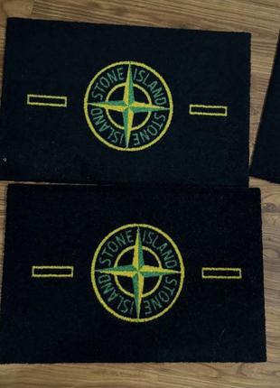 Ковер stone island стоник2 фото