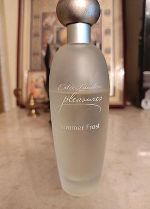 Pleasure от estee lauder.