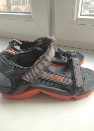 Сандалі teva 2