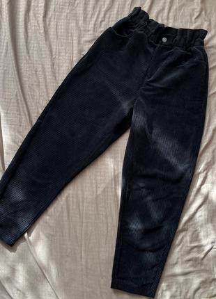Штани жіночі вельветові чорного кольору