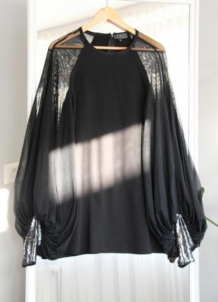 Чорна сукня
