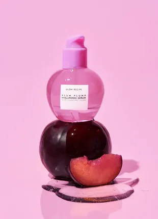 Інтенсивно зволожуюча сироватка glow recipe plum plump hyaluronic serum 30 мл