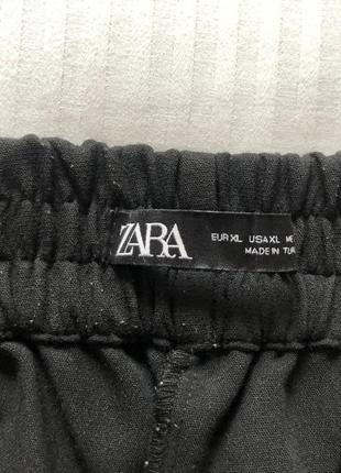 Класичні чорні штани від zara