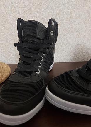 Високі якісні брендові демісезонні кеди