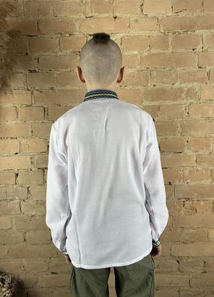 Українська сорочка з вишивкою для хлопчика підлітка з комірцем-стійкою2 фото