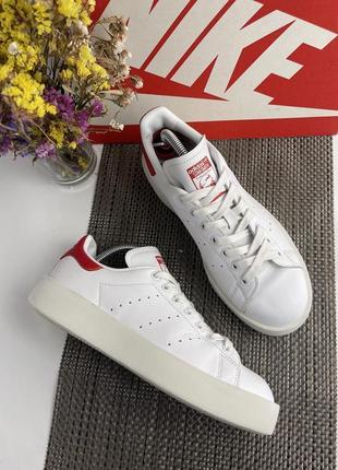 Оригінальні шкіряні кросівки на високій платформі adidas stan smith8 фото