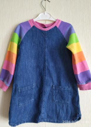 Сукня на дівчинку на 3-4 роки