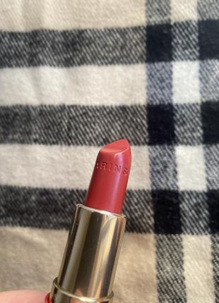 Помада для губ clarins 732 joli rouge satin lipstick     grenadine4 фото
