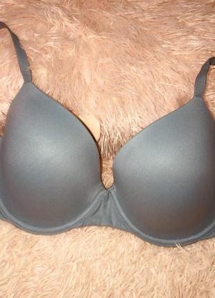 Невероятно нежный бюстгальтер замшевой структуры,  спрятанные косточки, очень крутая модель