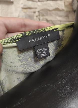 Яркая салатовая свободная футболка принт питон от primark6 фото