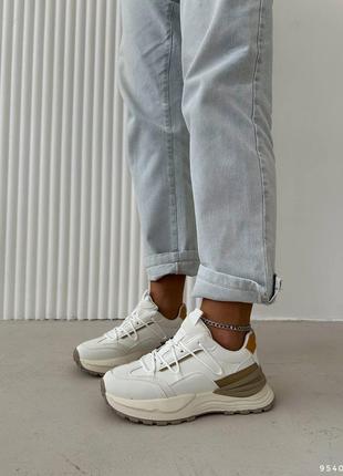 Кросівки демісезонні