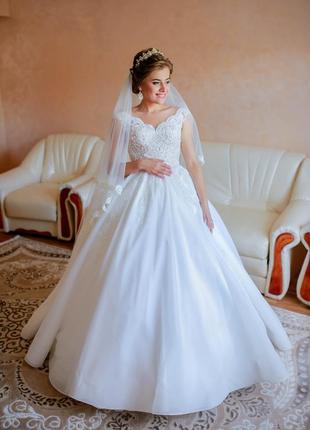 Весільна сукня, свадебное платье, колір айворі, розмір 42.5 фото