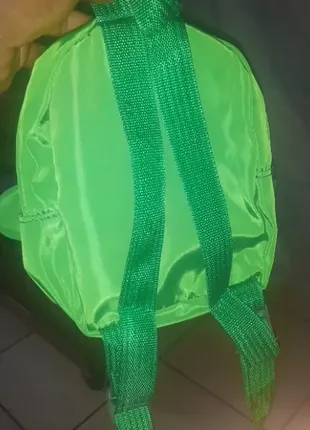 Дитячий міні-рюкзак зелений з динозавром4 фото