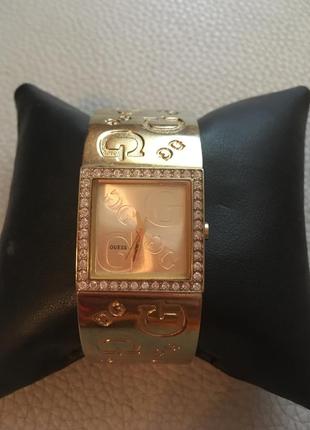 Годинник guess