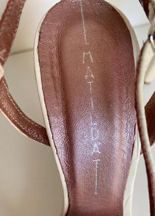 Босоножки итальянские на каблуке, натуральная кожа.10 фото