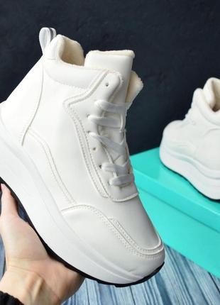 Fashion shoes черевички білі, хутро-гревірітки зимові жиночі кросівки