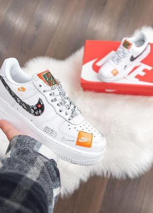 Nike air force 1 белые с оранжевым , кожа топ кроссовки найк аир форс форсы