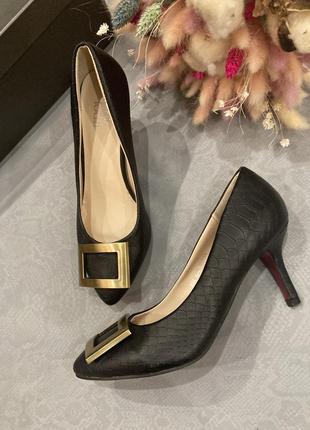 Франція шкіряні туфлі човники в стилі sergio todzi