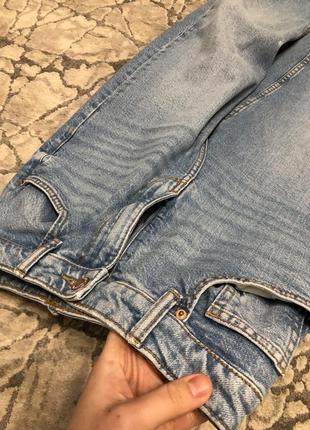 Світло блакитні джинси bershka3 фото