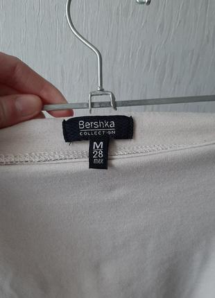 Женская юбка bershka бежевая размер s-m5 фото