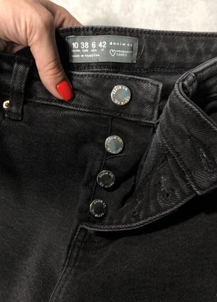 Круті ідеальні чорні джинси10 фото