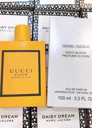 Gucci
bloom profumo di fiori
парфумована вода2 фото