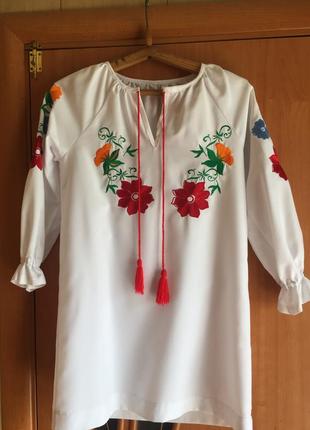 Вишиванка, костюм український