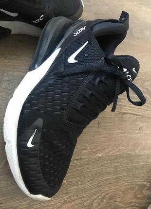 Кроссовки унисекс nike air max 270 black6 фото