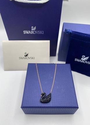 Swarovski кольє чорний лебідь