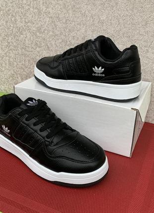 Кросівки adidas чорні8 фото