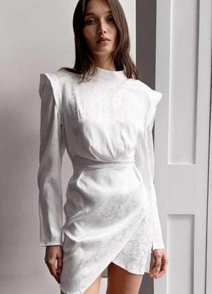 Шикарное атласное платье белое платье шикарна біла сукня