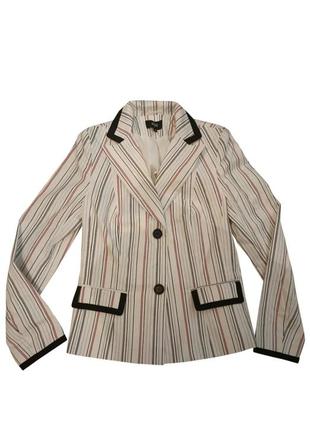Вінтажний жакет у смужку.